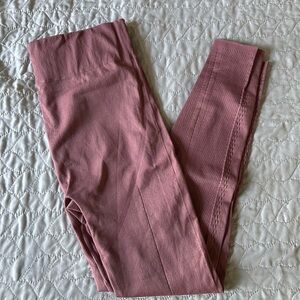 Fabletics Women’s pink seamless leggings